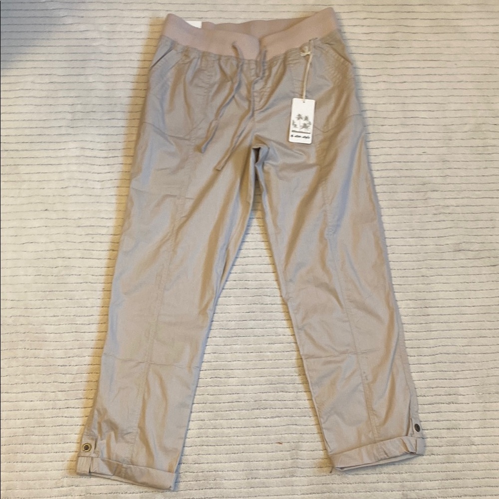 STAR STYLE.Women’s Tan Jogger Pants